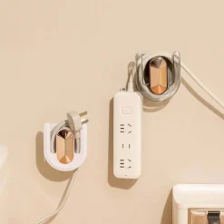 Tranquil Waters Badezimmer-Wandmontiertes Schuhregal – Transparente Organizer-Aufbewahrungslösung