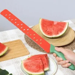 The Culinary Kit Küche & Esszimmer-Wassermelonenschneider – Einfaches Obstschneidewerkzeug mit langem Griff