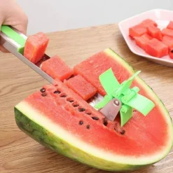 The Culinary Kit Küche & Esszimmer-Wassermelonenschneider aus Edelstahl – einfaches Schneidewerkzeug