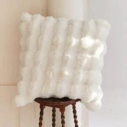 Cozy Cushions Bettzeug-Weiches Dekokissen aus Kunstfell - Genevieve Kissen