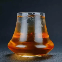 Plates u0026 More Küche & Esszimmer-Whiskybecher aus Kristallglas – Spirituosenbecher aus Glas mit dickem Boden