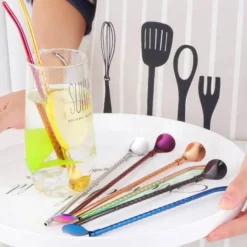 The Culinary Kit Küche & Esszimmer-Wiederverwendbarer Löffelstrohhalm mit langem Griff – umweltfreundlicher Trinkhalm