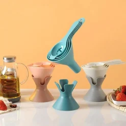 The Culinary Kit Küche & Esszimmer-Wiederverwendbares Trichterset – 6-in-1-Mehrzweck-Ausgießwerkzeuge