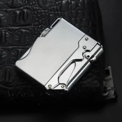 Cozy Living Camping Im Freien|Outdoor-Artikel-Winddichtes Butanfeuerzeug – Eleganter Fackelstil