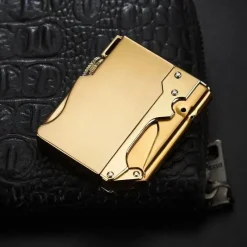 Cozy Living Camping Im Freien|Outdoor-Artikel-Winddichtes Butanfeuerzeug – Eleganter Fackelstil