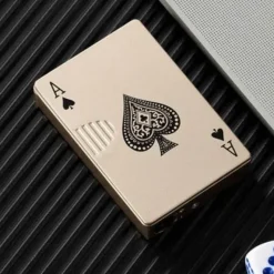 Roam Ready Outdoor-Artikel|Heimwerkzeuge-Winddichtes Spielkartenfeuerzeug – Stilvolles Flammenwerkzeug