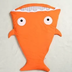 Kinder The Decor Haven Kinderzimmermöbel-Winter Hai Babydecke - Kuschelige Babydecke mit Hai-Motiv