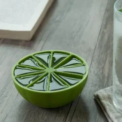 The Decor Haven Küche & Esszimmer-Zitronen-Eiswürfelform – 10-Mulden-Form für kreative Getränke