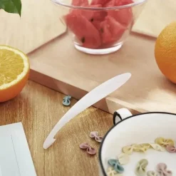 Tom Küche & Esszimmer-Zitrus-Zestermesser – Vielseitiges Obstschäl- und Entsafter-Werkzeug für die Zubereitung frischer Zitrusfrüchte