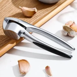 The Culinary Kit Küche & Esszimmer-Zwiebel-Knoblauch-Zerkleinerer - Küchen-Gemüseschneider